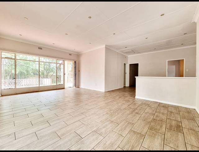 5 BEDROOM HOUSE RENTED IN EDENVALE CENTRAL